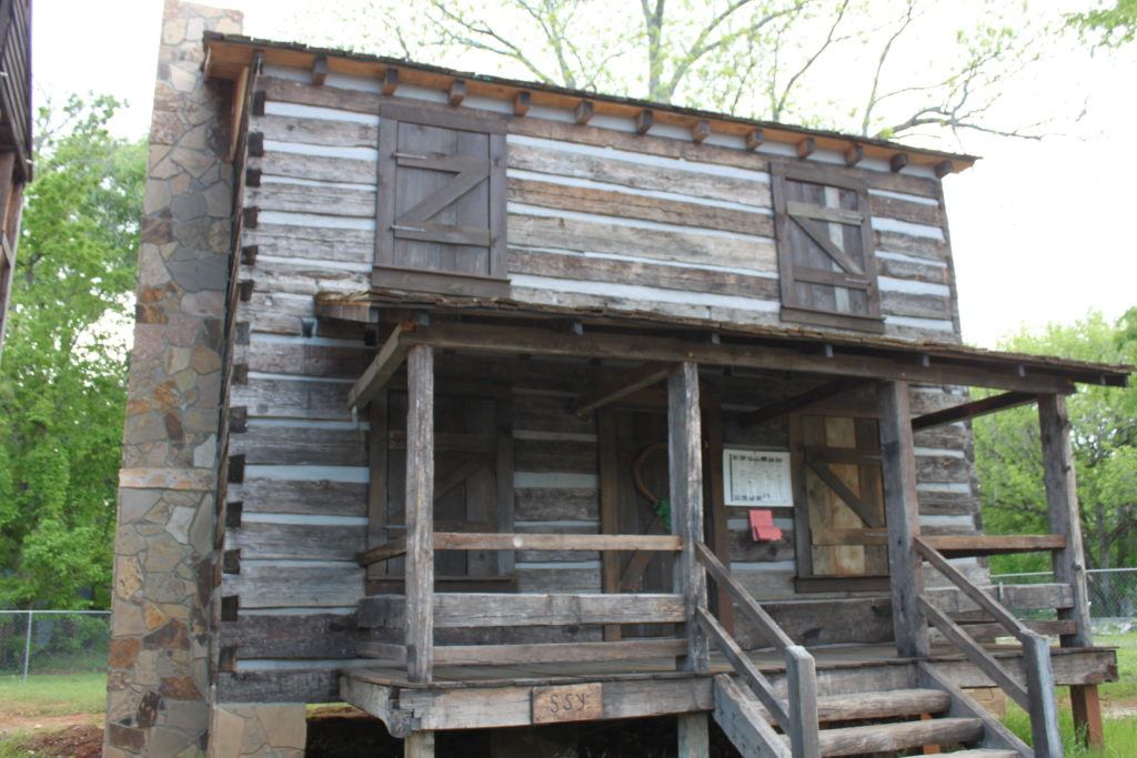 Vann Cherokee Cabin