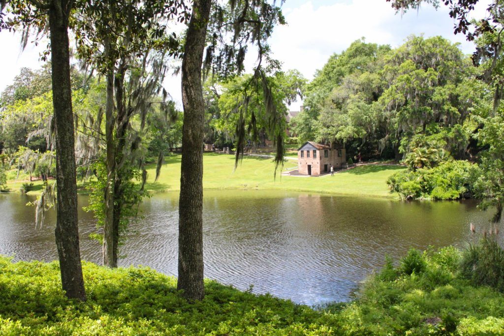 where to stay in charleston